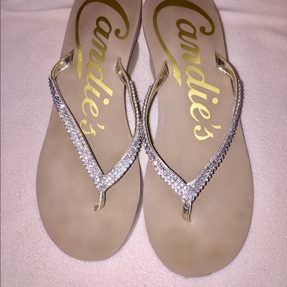 Candie's Platform Wedge Sandals - Picture 3 of 8